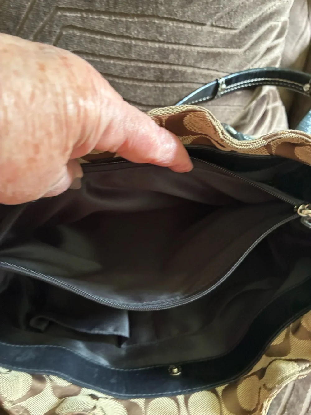 Authentic Coach Penelope Signature Satchel F14696 Khaki EXCELLENT CONDITION!! - Picture 10 of 14